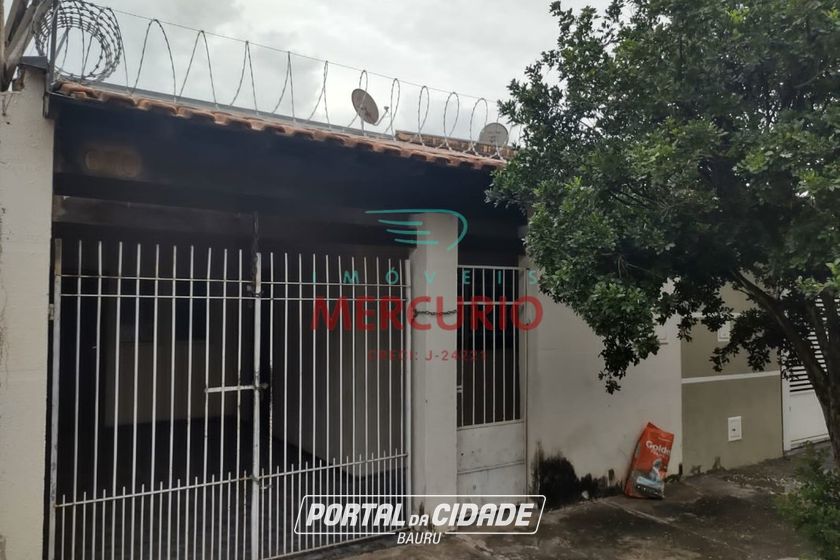 Casa &agrave; venda - 95m&sup2; - Jardim Ouro Verde