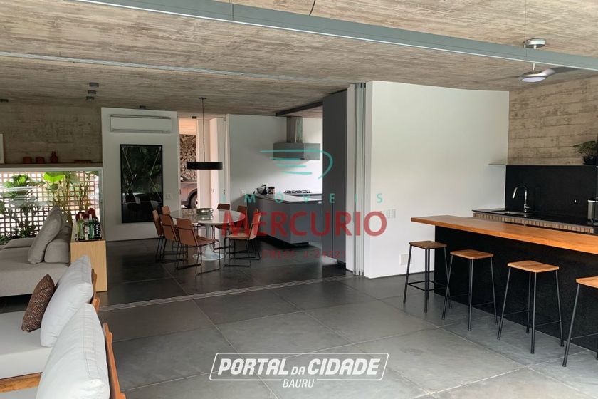Casa &agrave; venda - 316m&sup2; - Jardim Shangri-L&aacute;