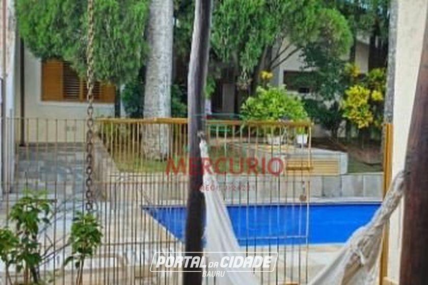 Casa &agrave; venda - 370m&sup2; - Jardim Brasil