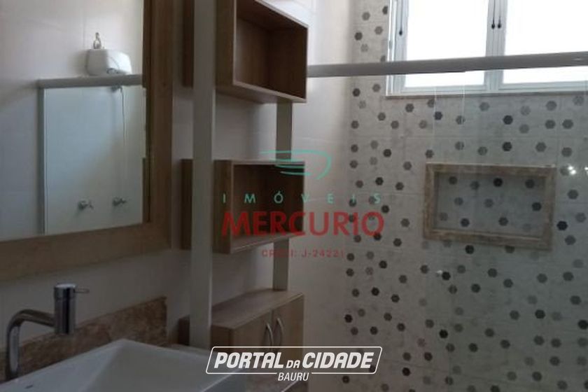 Casa &agrave; venda - 180m&sup2; - Vila Altin&oacute;polis