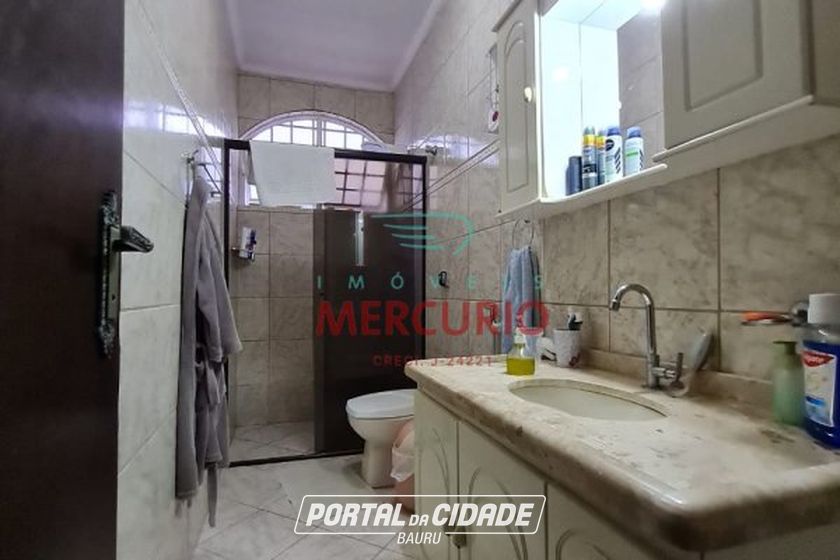 Casa &agrave; venda - 210m&sup2; - Vila Nova Cidade Universit&aacute;ria