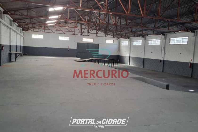 Sal&atilde;o Comercial para alugar - 900m&sup2; - Jardim Carvalho