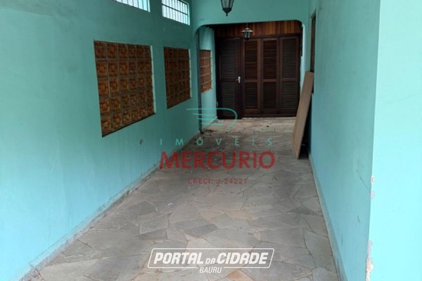Casa &agrave; venda - 301m&sup2; - Centro