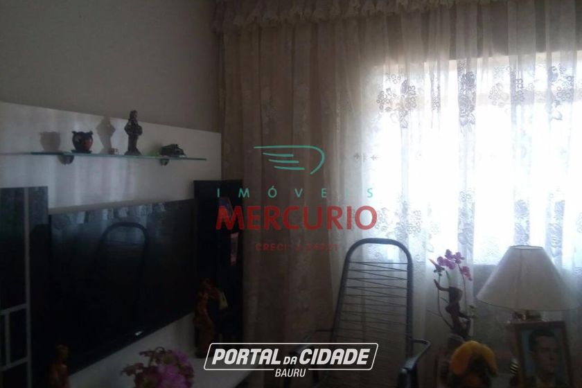 Casa &agrave; venda - 235m&sup2; - Centro