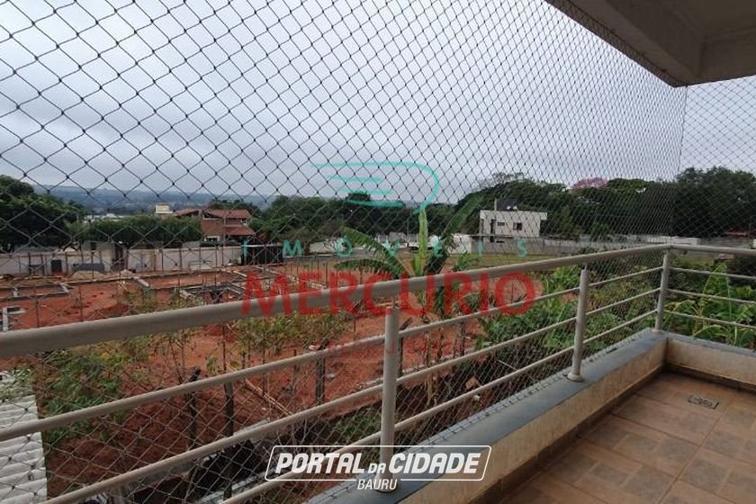 Casa &agrave; venda - 450m&sup2; - Residencial Vale Florido