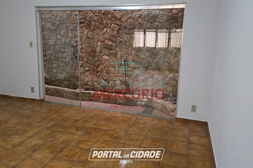 Casa &agrave; venda - 200m&sup2; - Vila Cordeiro
