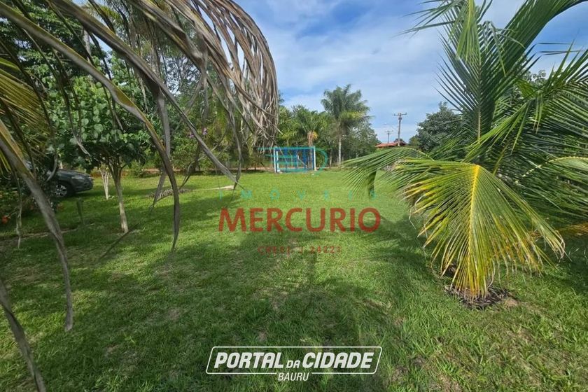 Ch&aacute;cara &agrave; venda - 150m&sup2; - &Aacute;rea Rural de Piratininga