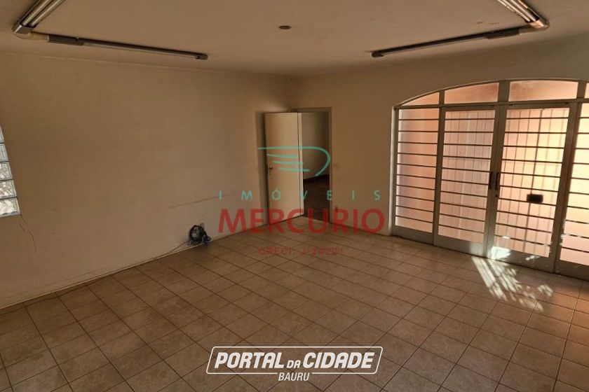 Casa &agrave; venda - 247m&sup2; - Vila Aeroporto Bauru