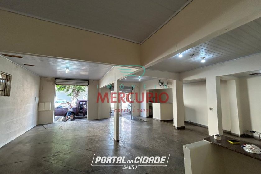 Sal&atilde;o Comercial para alugar - 135m&sup2; - Vila Mesquita
