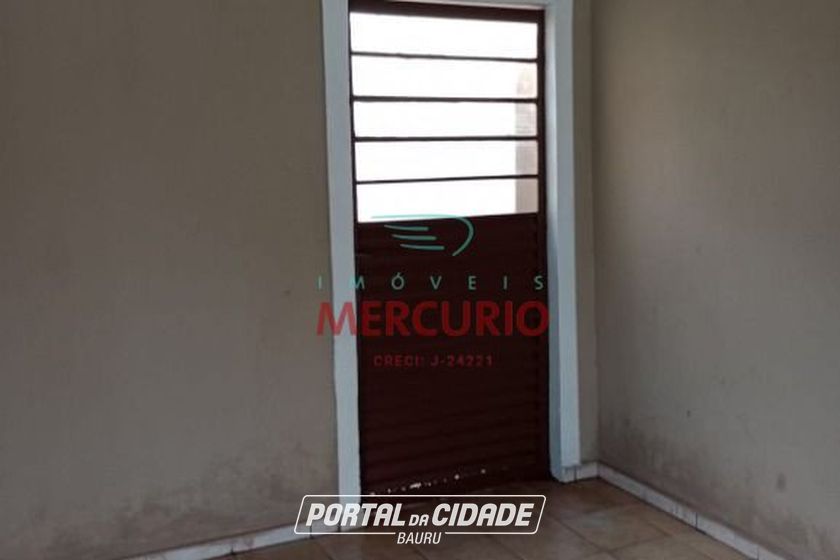 Casa &agrave; venda - 170m&sup2; - Conjunto Habitacional Engenheiro Ot&aacute;vio Rasi