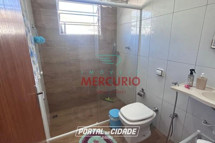 Casa para alugar - 211m&sup2; - Jardim Petr&oacute;polis