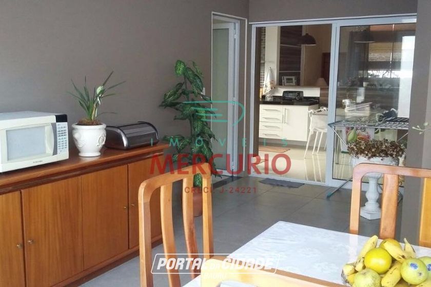 Casa &agrave; venda - 310m&sup2; - Parque das Na&ccedil;&otilde;es