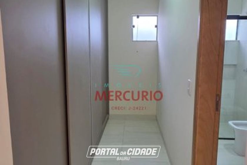 Casa &agrave; venda - 200m&sup2; - Morada Do Sol