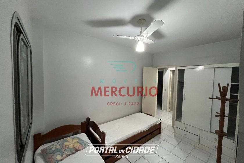Apartamento &agrave; venda - 140m&sup2; - Jardim Tr&ecirc;s Marias