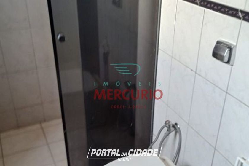 Casa &agrave; venda - 170m&sup2; - Conjunto Habitacional Engenheiro Ot&aacute;vio Rasi