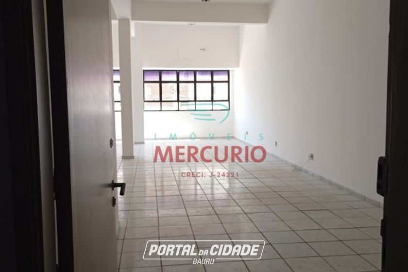Sala Comercial &agrave; venda - 93m&sup2; - Jardim Infante Dom Henrique