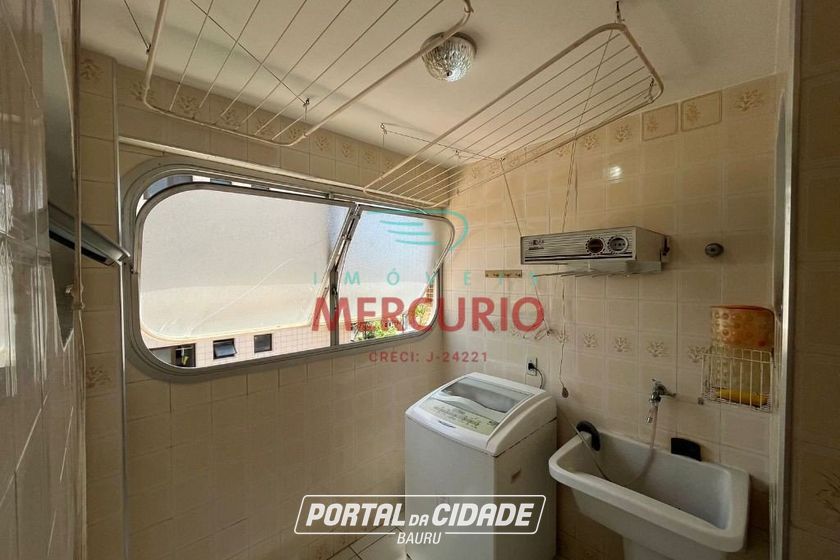Apartamento &agrave; venda - 140m&sup2; - Jardim Tr&ecirc;s Marias