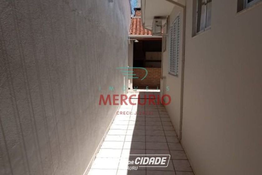 Casa &agrave; venda - 180m&sup2; - Vila Altin&oacute;polis