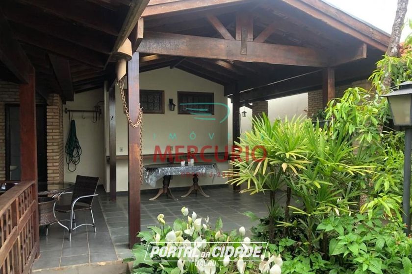 Casa &agrave; venda - 277m&sup2; - Parque Jardim Europa