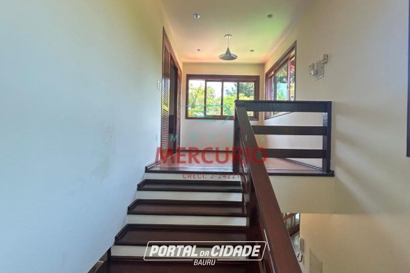 Ch&aacute;cara &agrave; venda - 236m&sup2; - Condom&iacute;nio Real Village