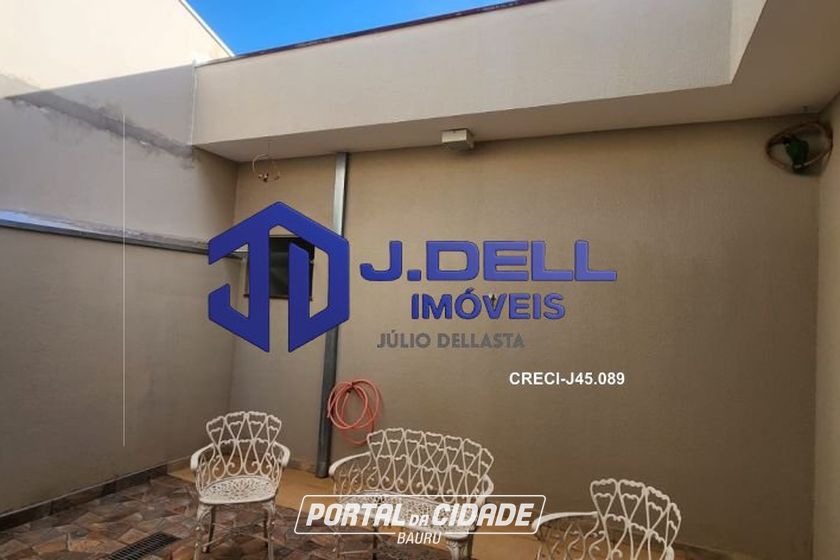 Casa &agrave; venda - 230m&sup2; - Jardim Terra Branca