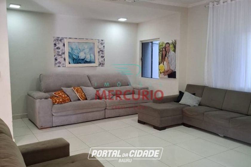 Casa &agrave; venda - 616m&sup2; - Jardim Santana