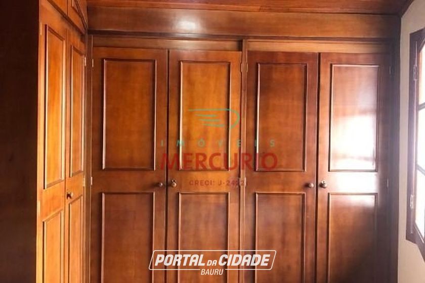 Casa &agrave; venda - 277m&sup2; - Parque Jardim Europa