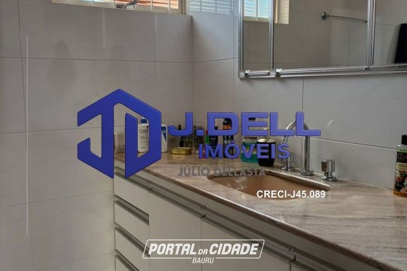 Casa &agrave; venda - 210m&sup2; - Universitaria