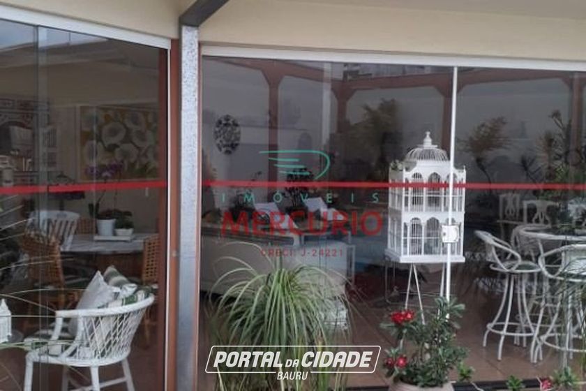 Casa &agrave; venda - 259m&sup2; - Jardim Estoril IV