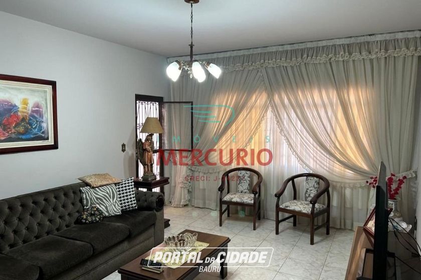 Casa &agrave; venda - 260m&sup2; - Vila Souto