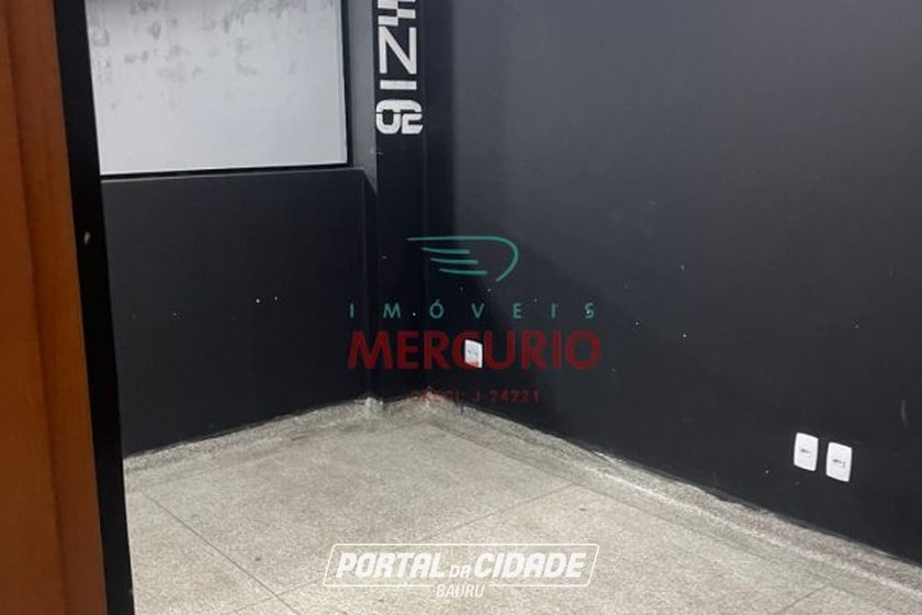Sal&atilde;o Comercial &agrave; venda - 488m&sup2; - Jardim Maramb&aacute;