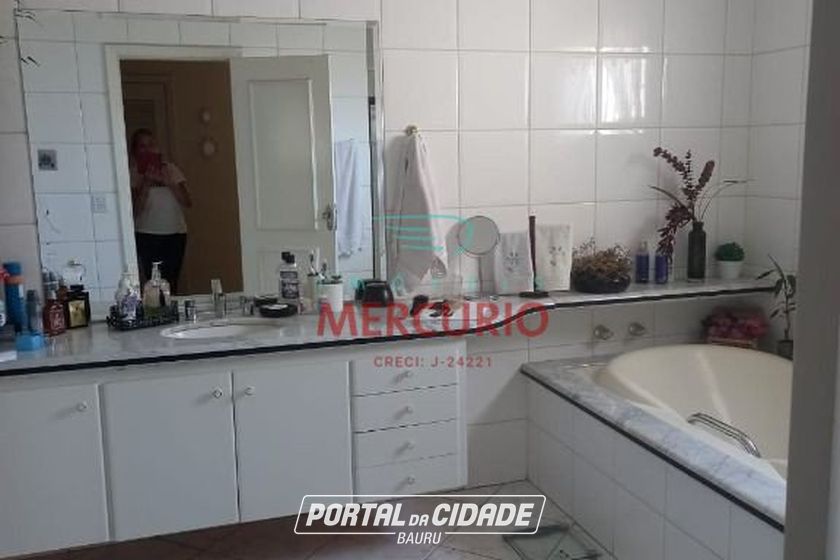 Casa &agrave; venda - 259m&sup2; - Jardim Estoril IV