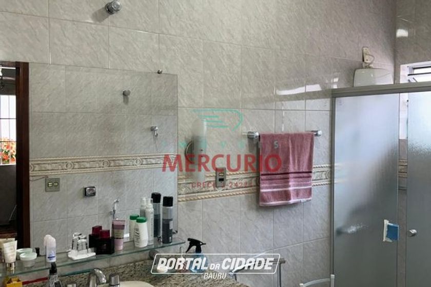 Casa &agrave; venda - 325m&sup2; - Vila Santa Tereza