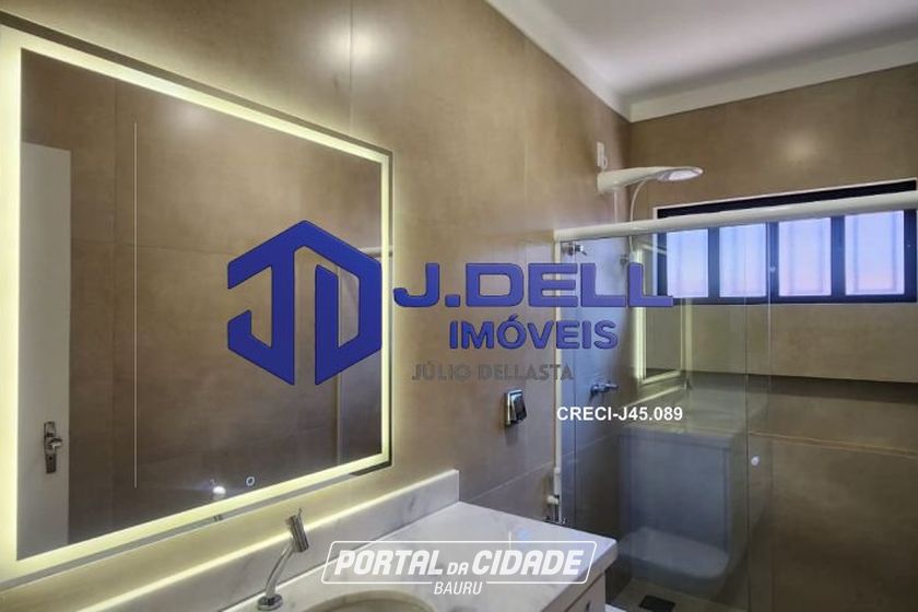 Casa &agrave; venda - 420m&sup2; - Estoril