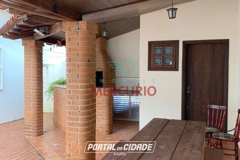 Casa &agrave; venda - 144m&sup2; - Centro