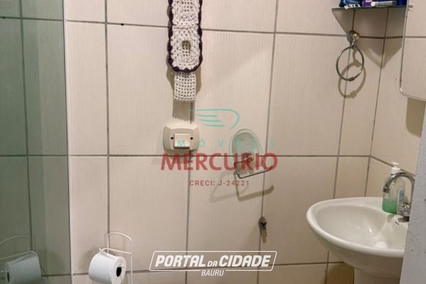 Ch&aacute;cara &agrave; venda - 180m&sup2; - Vila Santa Maria