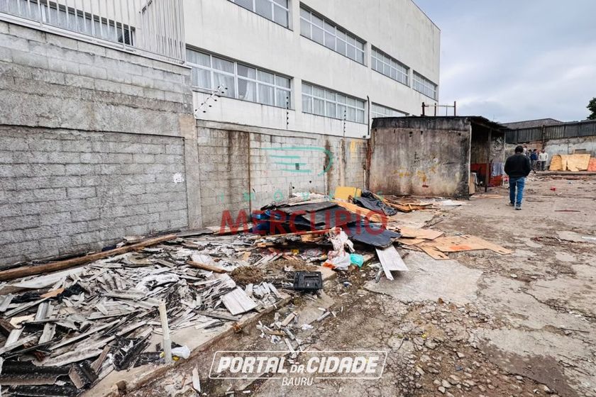 Sal&atilde;o Comercial para alugar - 500m&sup2; - Vila Continental