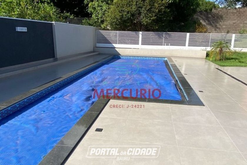 Casa &agrave; venda - 320m&sup2; - Ch&aacute;caras Bauruenses