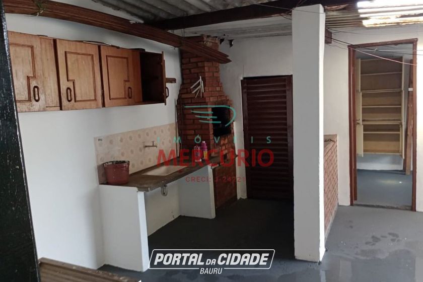 Casa &agrave; venda - 170m&sup2; - Conjunto Habitacional Engenheiro Ot&aacute;vio Rasi