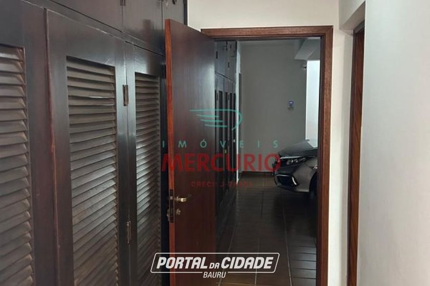 Casa &agrave; venda - 325m&sup2; - Vila Santa Tereza