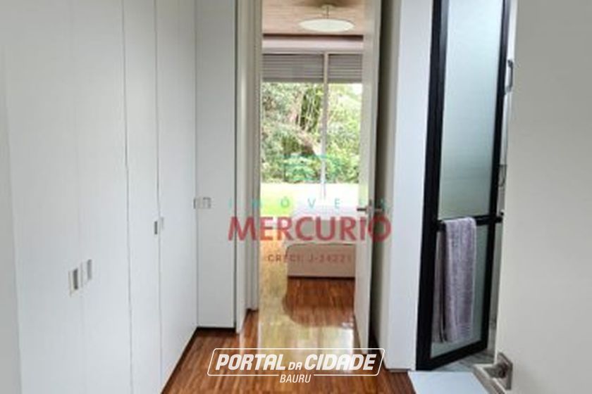 Casa &agrave; venda - 316m&sup2; - Jardim Shangri-L&aacute;