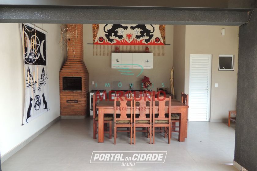 Casa &agrave; venda - 296m&sup2; - Jardim Terra Branca