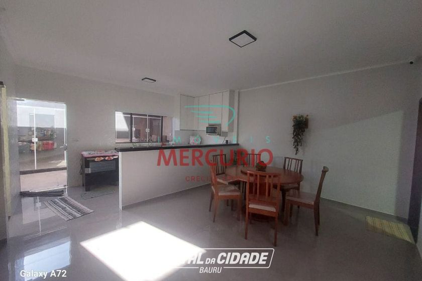 Casa &agrave; venda - 190m&sup2; - Jardim Continental