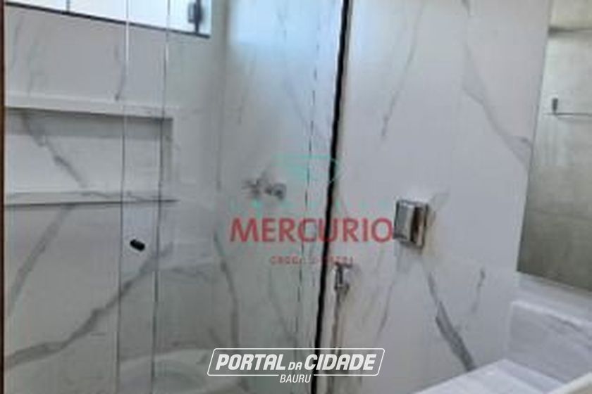 Casa &agrave; venda - 222m&sup2; - Morada Do Sol