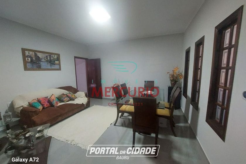 Casa &agrave; venda - 190m&sup2; - Jardim Continental