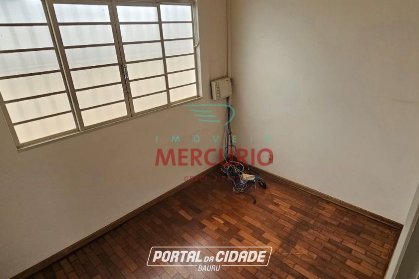 Casa &agrave; venda - 247m&sup2; - Vila Aeroporto Bauru
