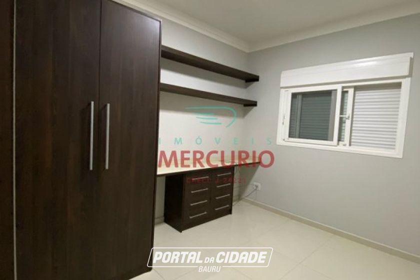 Casa &agrave; venda - 320m&sup2; - Ch&aacute;caras Bauruenses