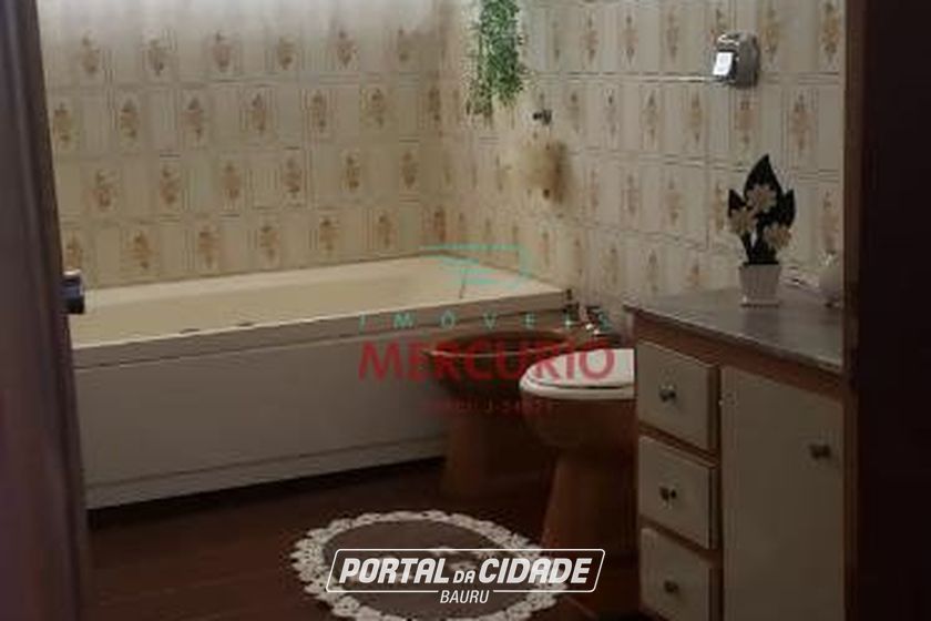 Casa &agrave; venda - 340m&sup2; - Vila Santa Tereza