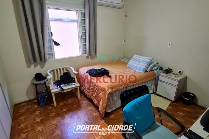 Casa &agrave; venda - 210m&sup2; - Vila Nova Cidade Universit&aacute;ria