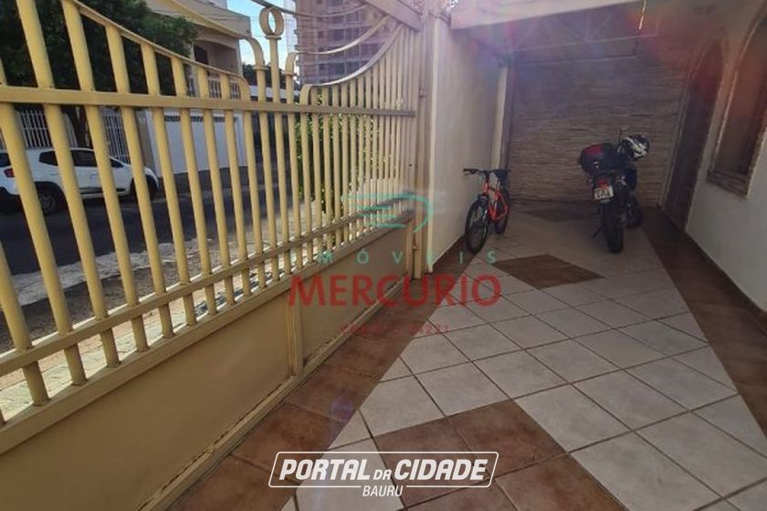 Casa &agrave; venda - 210m&sup2; - Vila Nova Cidade Universit&aacute;ria